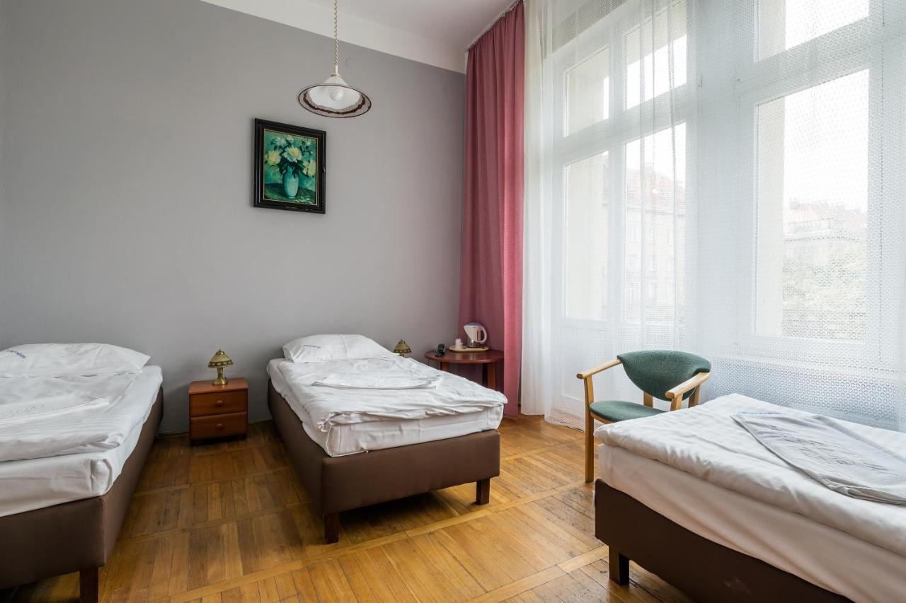 Savoy Wroclaw Hostel Екстериор снимка