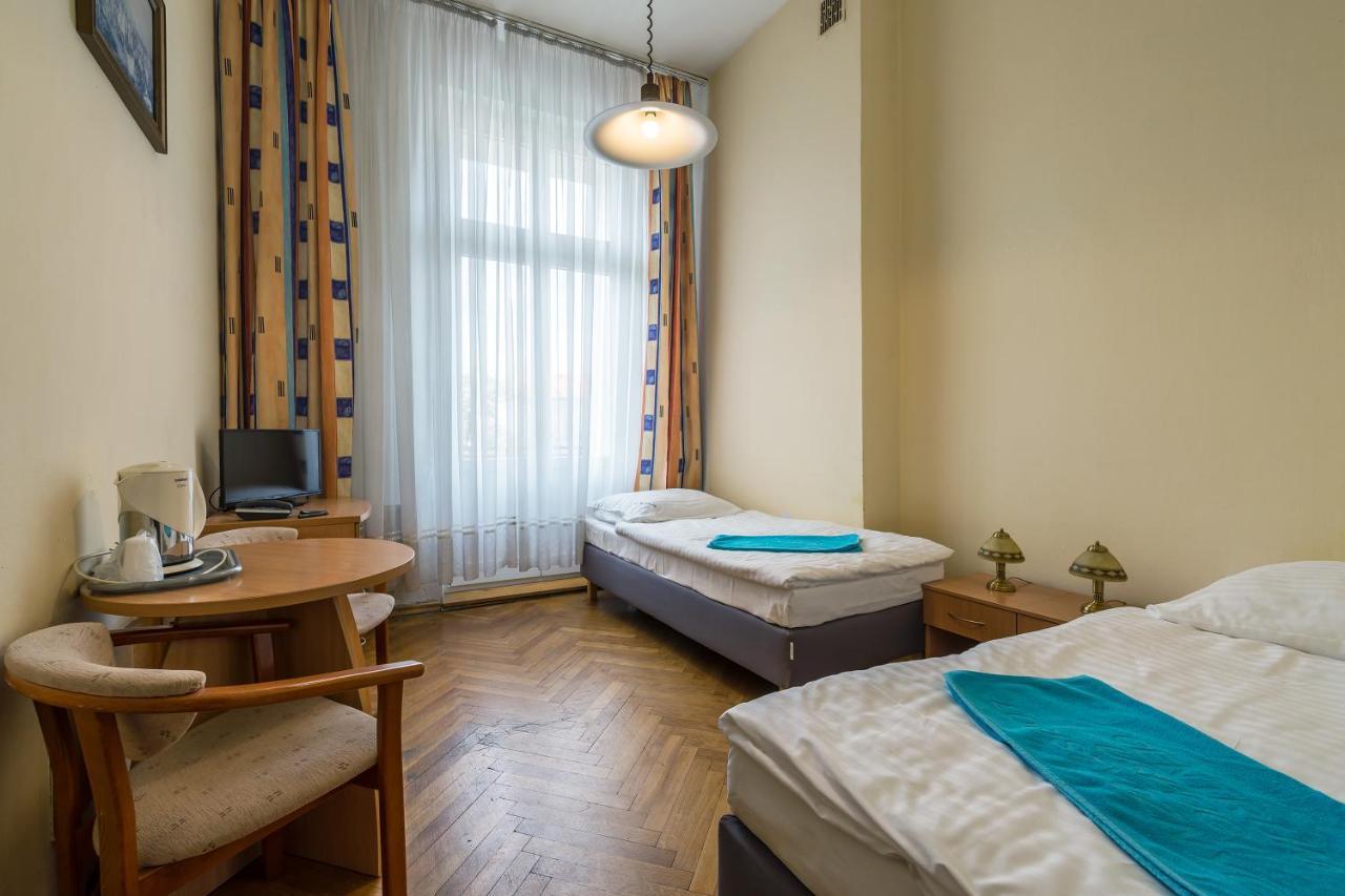 Savoy Wroclaw Hostel Екстериор снимка