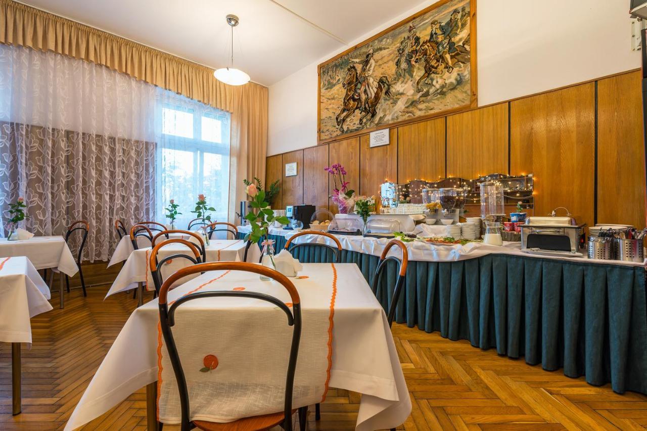Savoy Wroclaw Hostel Екстериор снимка